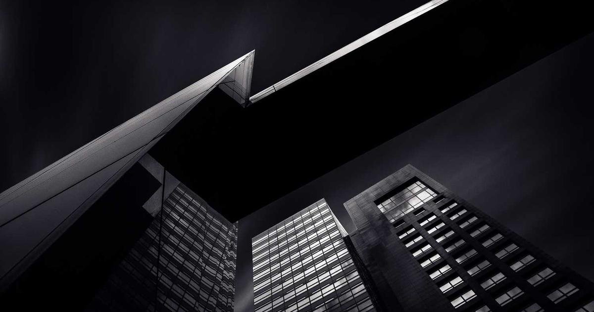 شيبا إينو يتصدر انتعاش عملات الميم بقفزات قوية