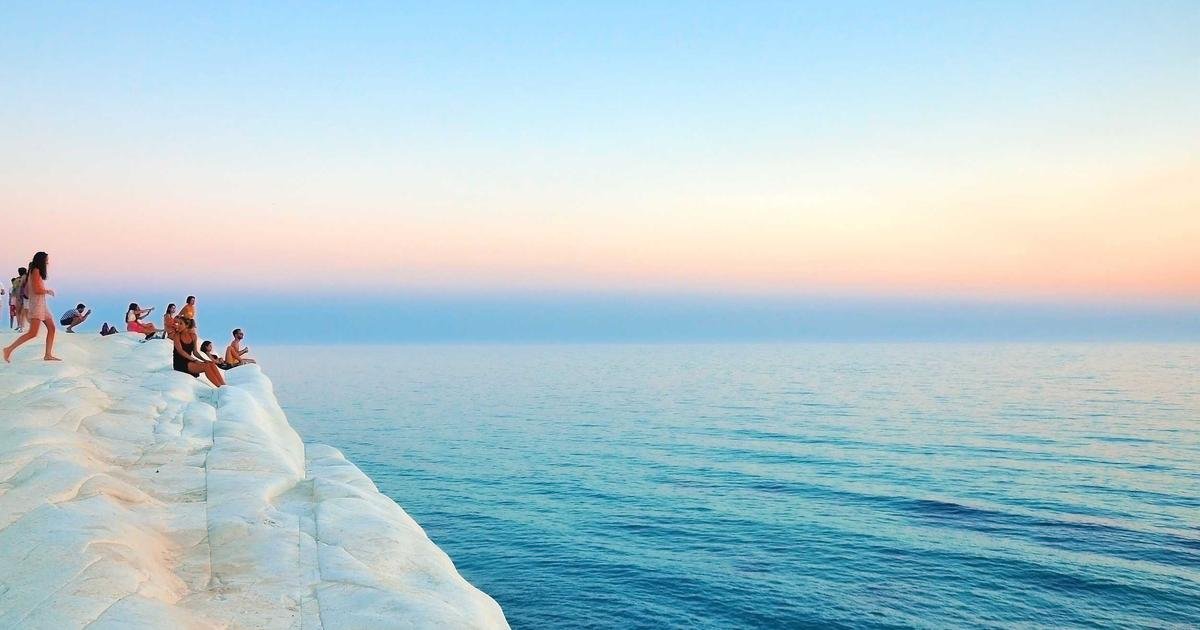 نمو إيثيريوم داخلياً يتحدى ضعف الطلب الأمريكي: هل يمهد لقفزة سعرية؟